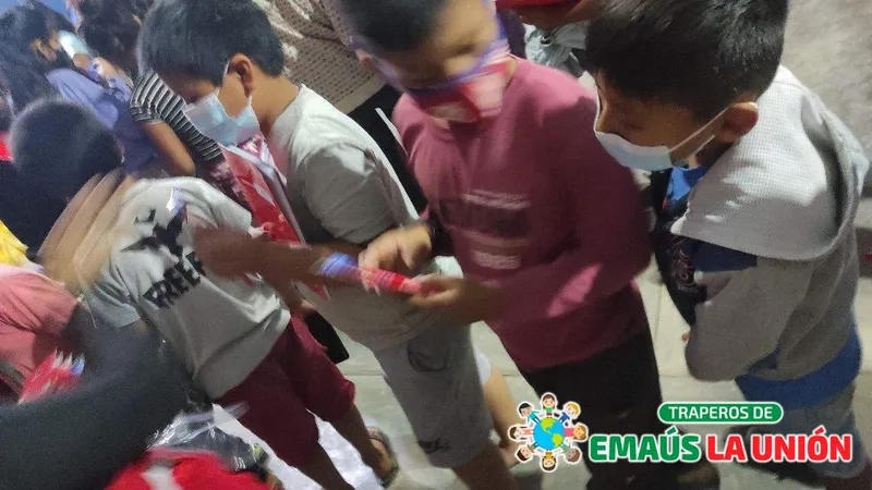 Dónde Donar Reciclaje y Ayudar en Santa María del Mar: Tu Guía Fácil