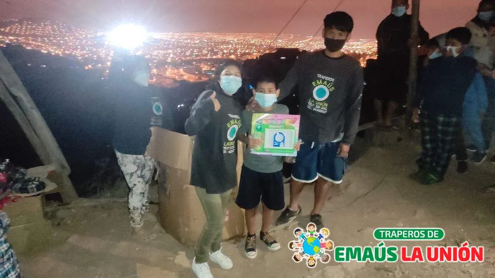 Dona en Gambeta: Ayuda a tu comunidad y libera espacio